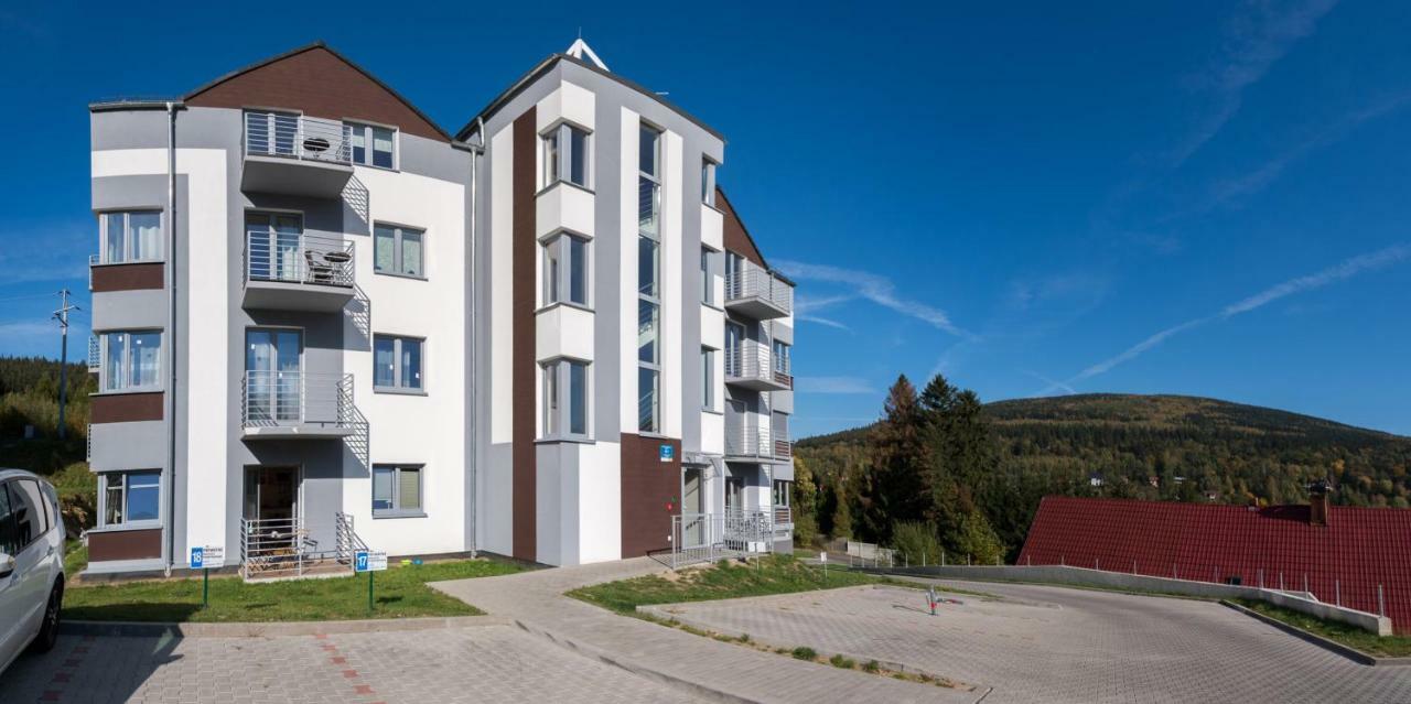 Apartament Tajemnica Izerska - 5D Apartamenty Świeradów-Zdrój Екстериор снимка